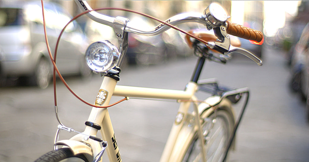Siamo un negozio di biciclette da generazioni, da sempre in uno dei posti più belli al mondo :il centro di Firenze.