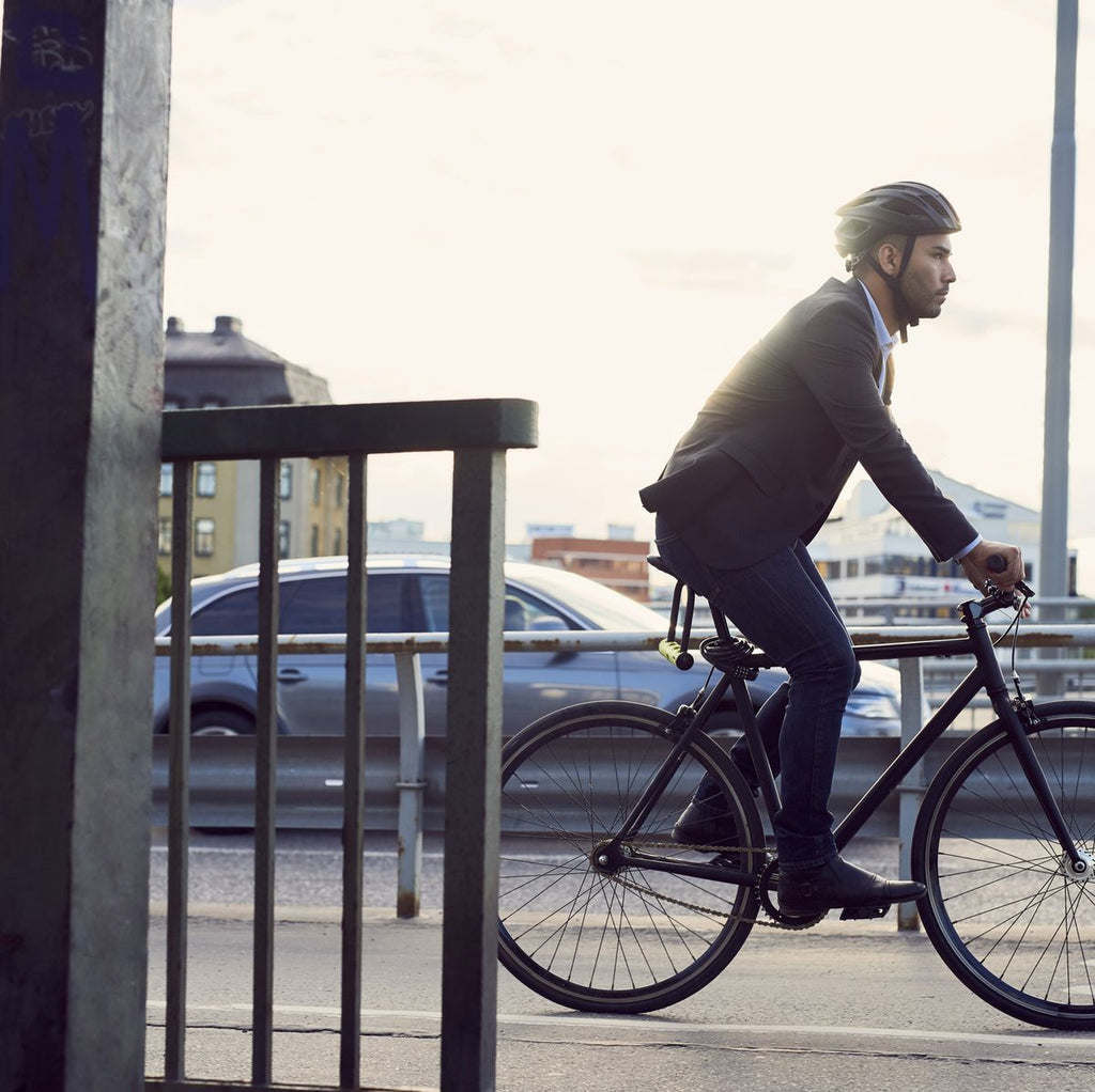 I 5 accessori per andare a lavoro in bicicletta