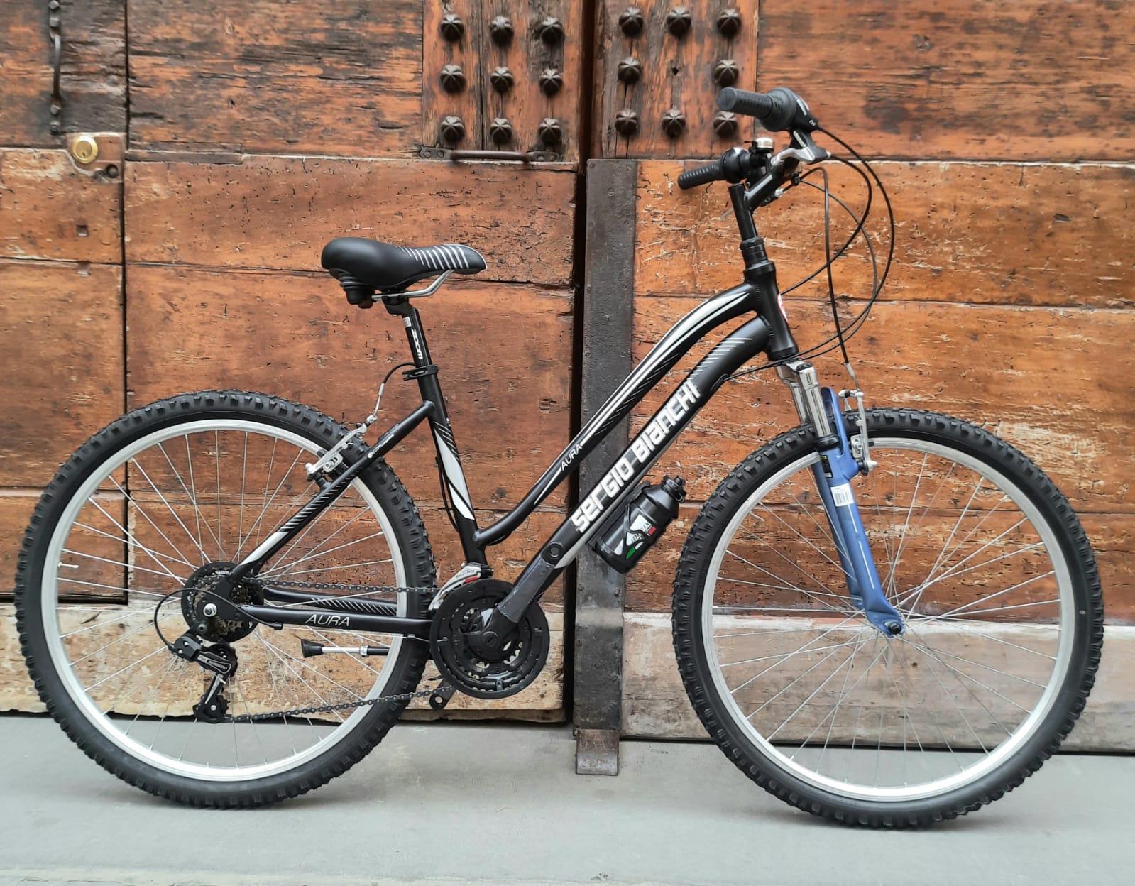 Bicicletta Montana Bici Donna MTB Montana Escape 26 Donna