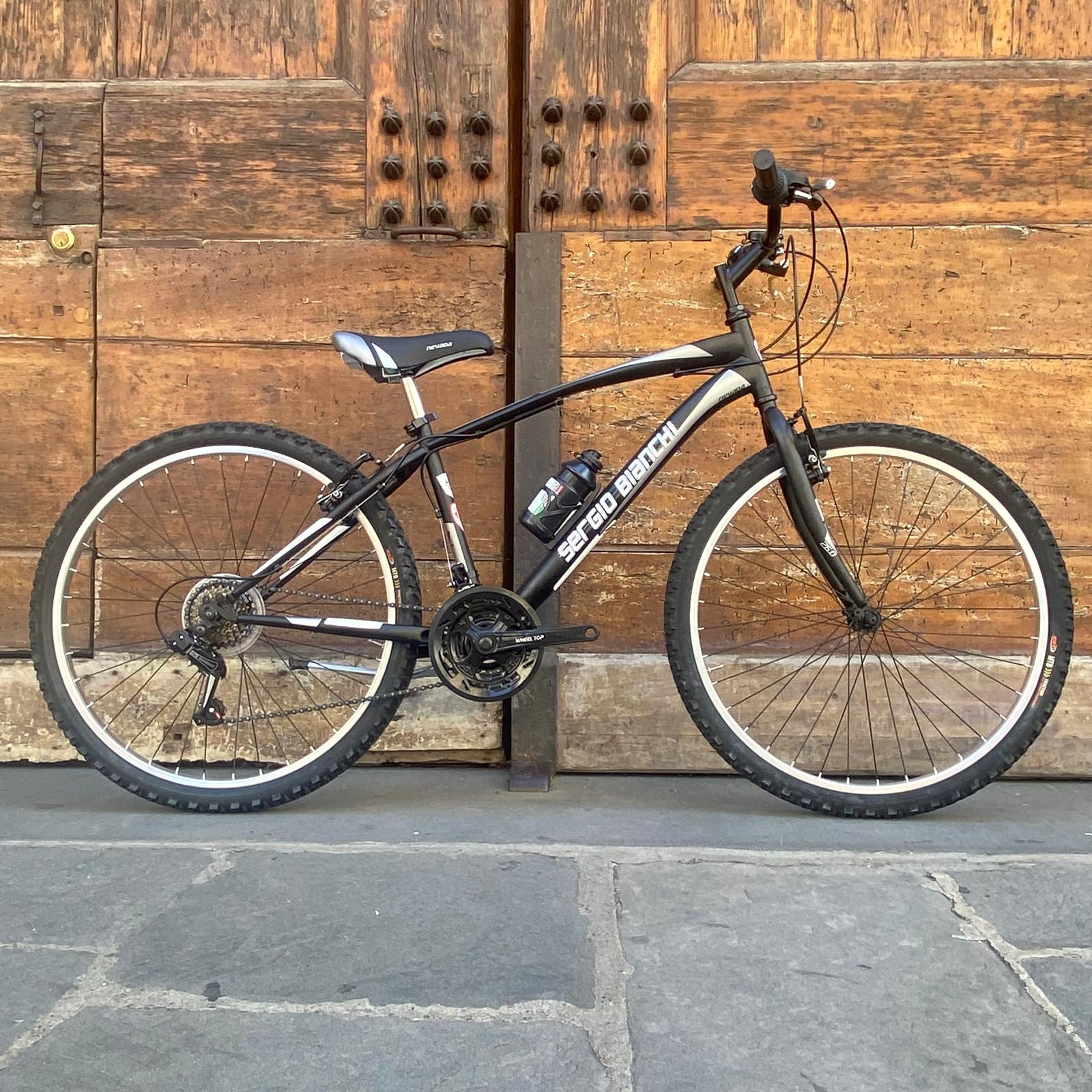 Caratteristiche Mountain Bike 26" 11-14 anni